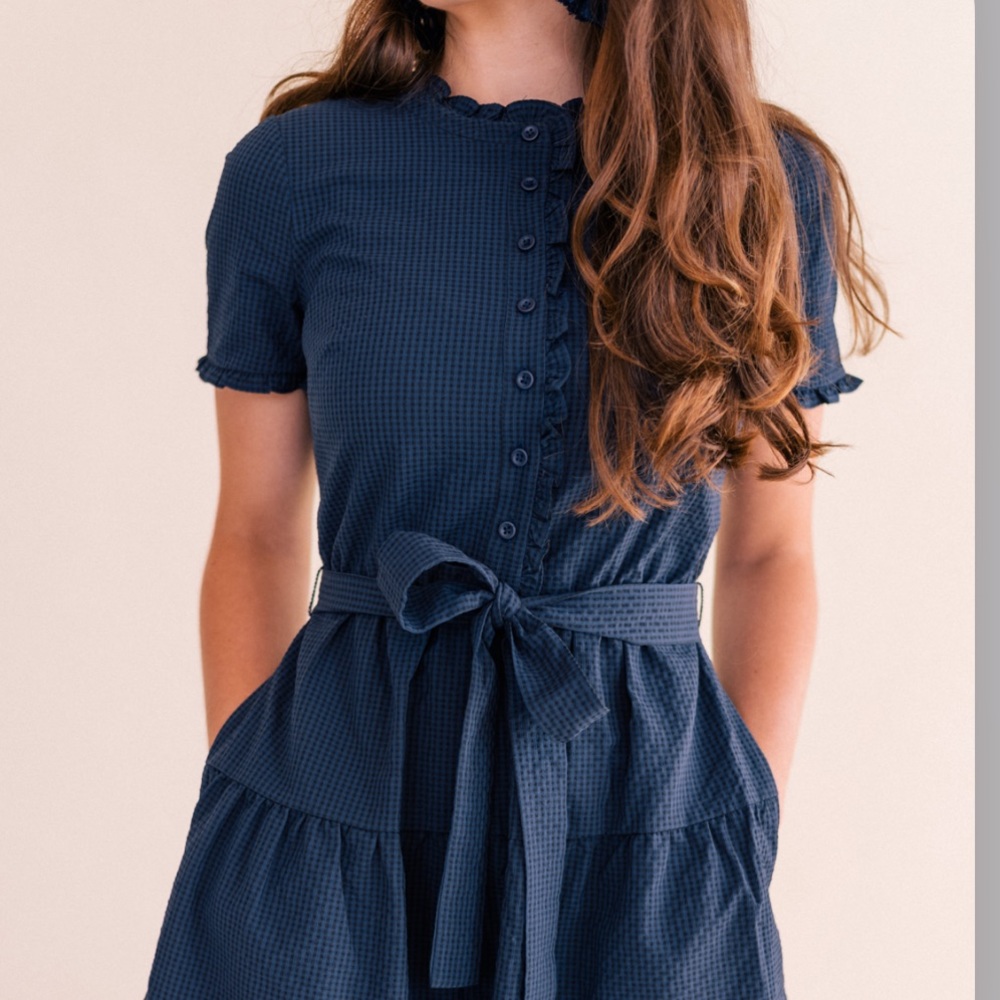 Gal Meets Glam Navy Tiered Midi Dress with Belt - Picture 10 of 11